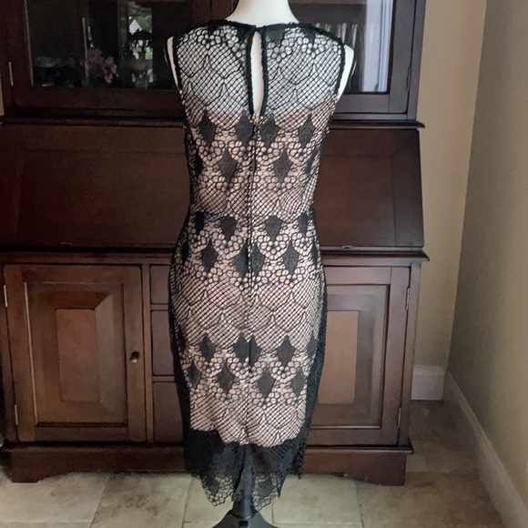 Bisou Bisou Crochet Dress Size 8 - Picture 5 of 11